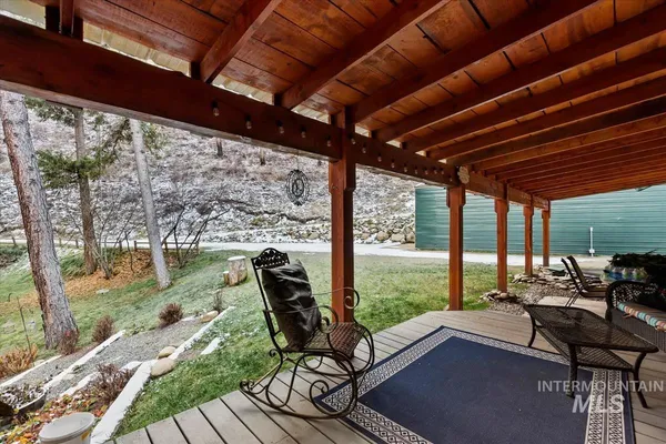 $1,250,000 | 182 Southfork Rd Garden Valley, Garden Valley, ID 83622