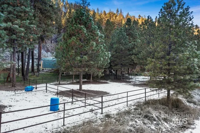 $1,400,000 | 182 Southfork Rd Garden Valley, Garden Valley, ID 83622