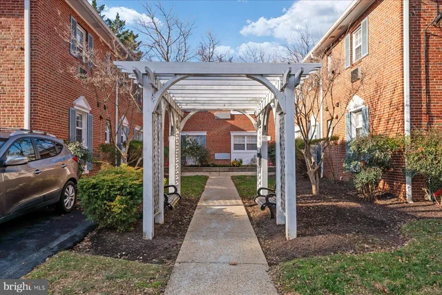 $159,000 | 19 Post, Unit AVENUE 203, Laurel, MD 20707