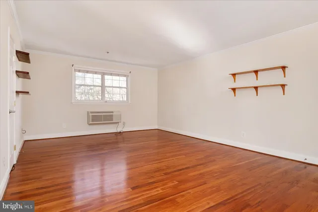 $159,000 | 19 Post, Unit AVENUE 203, Laurel, MD 20707