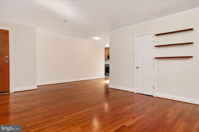 $159,000 | 19 Post, Unit AVENUE 203, Laurel, MD 20707