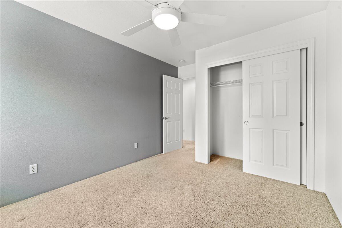 647 Shadow Way Central Point, OR 97502 - Photo 16 of 28 Gallery Image 16