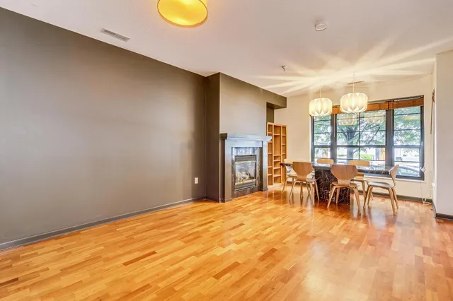 $279,900 | 2566 Ellis Avenue, Unit 116, St. Paul, MN 55114