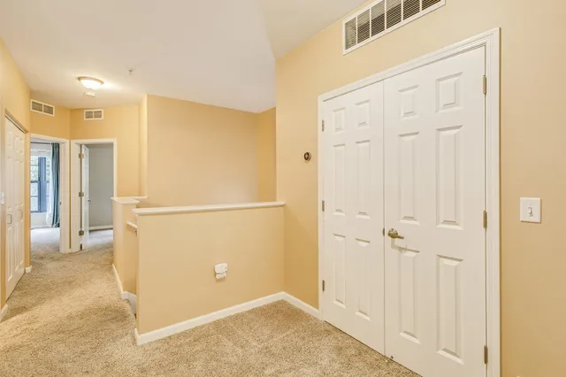 $279,900 | 2566 Ellis Avenue, Unit 116, St. Paul, MN 55114