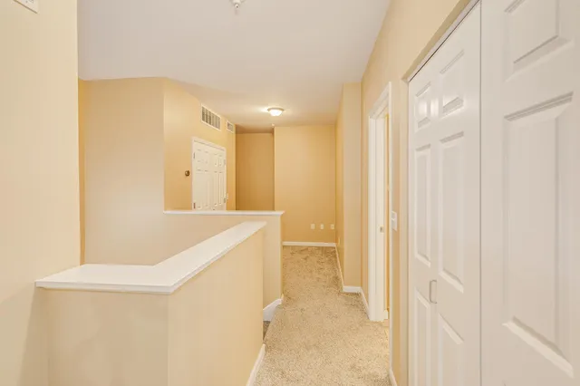 $279,900 | 2566 Ellis Avenue, Unit 116, St. Paul, MN 55114