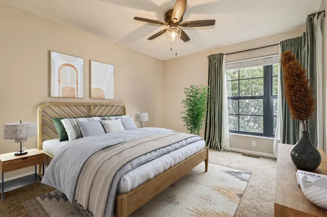 $279,900 | 2566 Ellis Avenue, Unit 116, St. Paul, MN 55114