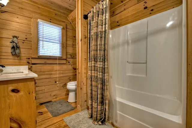 $341,500 | 142 Arrow Ridge Road, McCaysville, GA 30555