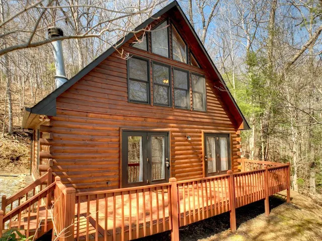 $341,500 | 142 Arrow Ridge Road, McCaysville, GA 30555