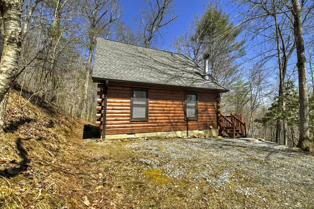 $341,500 | 142 Arrow Ridge Road, McCaysville, GA 30555