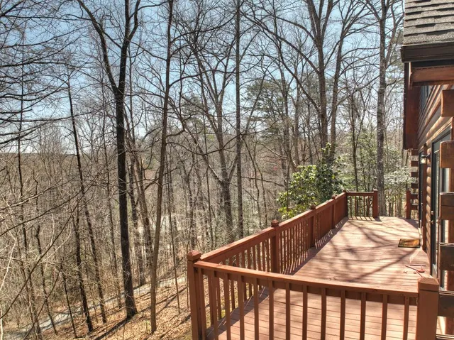 $341,500 | 142 Arrow Ridge Road, McCaysville, GA 30555