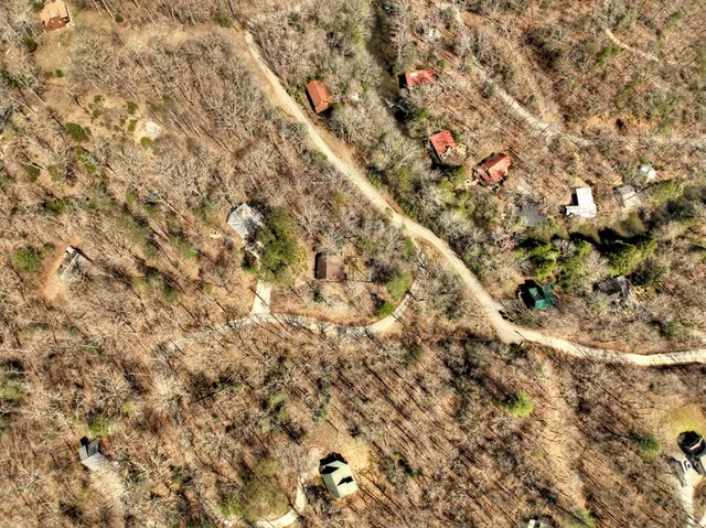 $341,500 | 142 Arrow Ridge Road, McCaysville, GA 30555