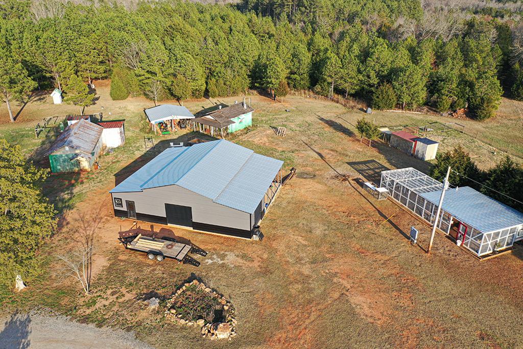 222 County Rd S-1-115 Iva, SC 29655 - Photo 1 of 19 Gallery Image 1