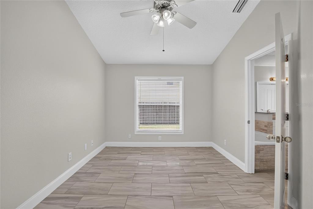 1434 Hatcher Loop Drive Brandon, FL 33511 - Photo 37 of 72