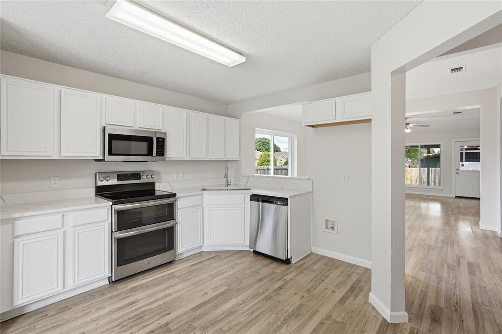 7101 Ranger Way Fort Worth, TX 76133 - Photo 7 of 22