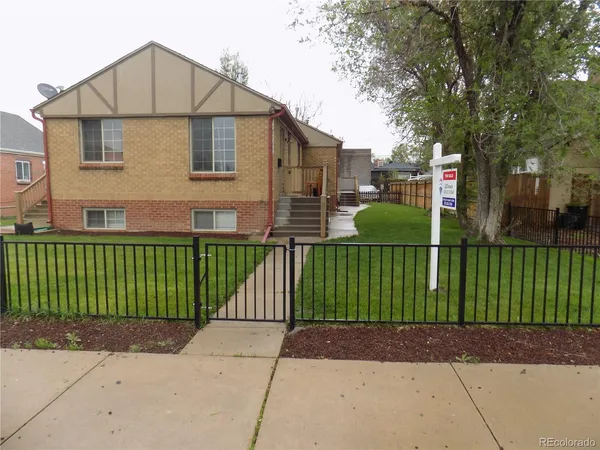 $798,000 | 1480 Boston Street, Aurora, CO 80010