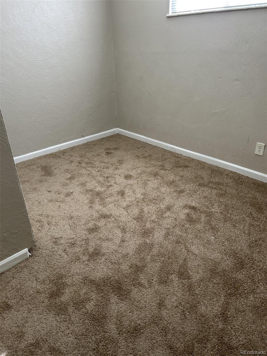 1480 Boston Street Aurora, CO 80010 - Photo 4 of 26