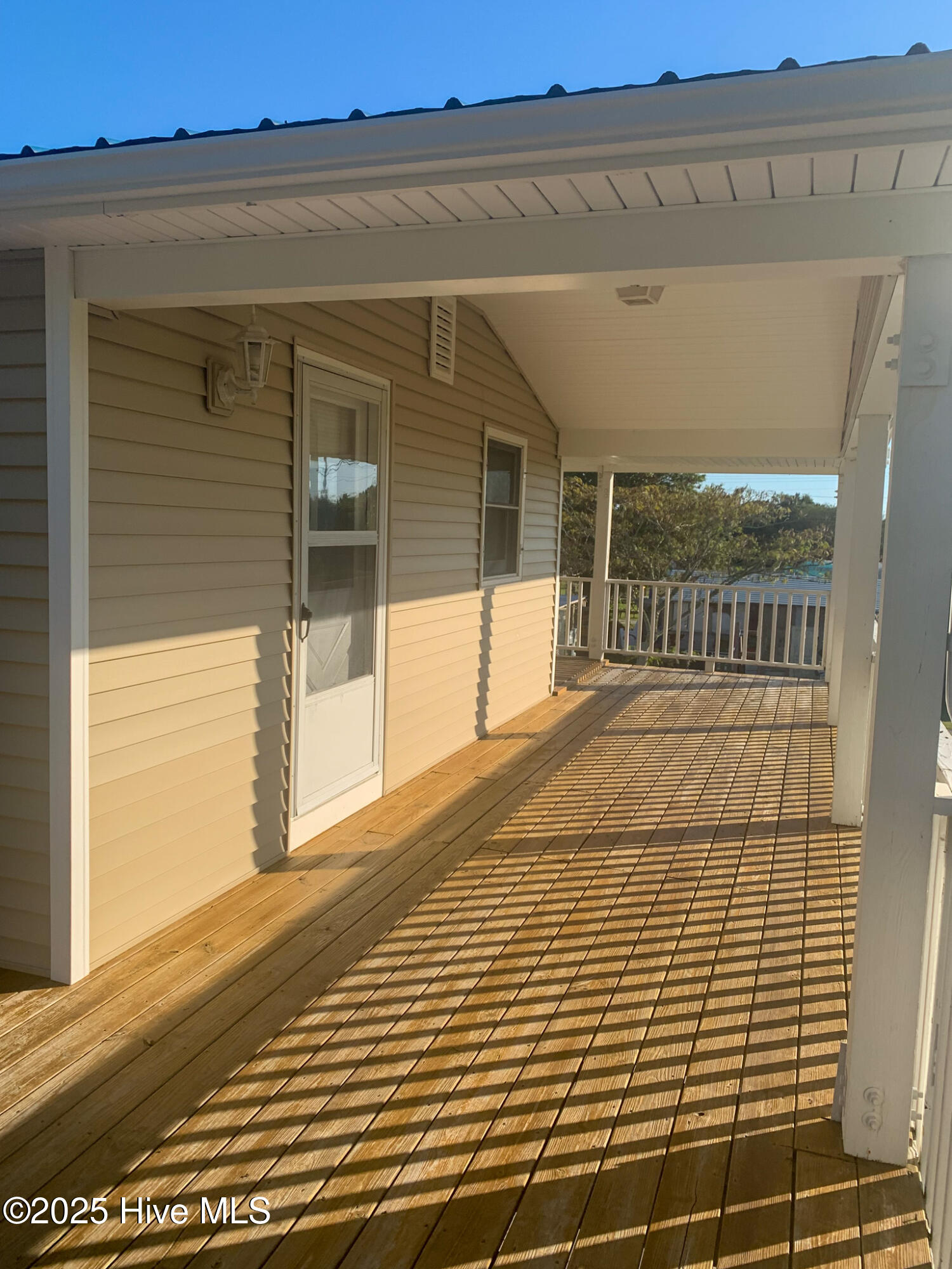 114 Palmetto Drive Cedar Point, NC 28584 - Photo 3 of 14 114 Palmetto Drive