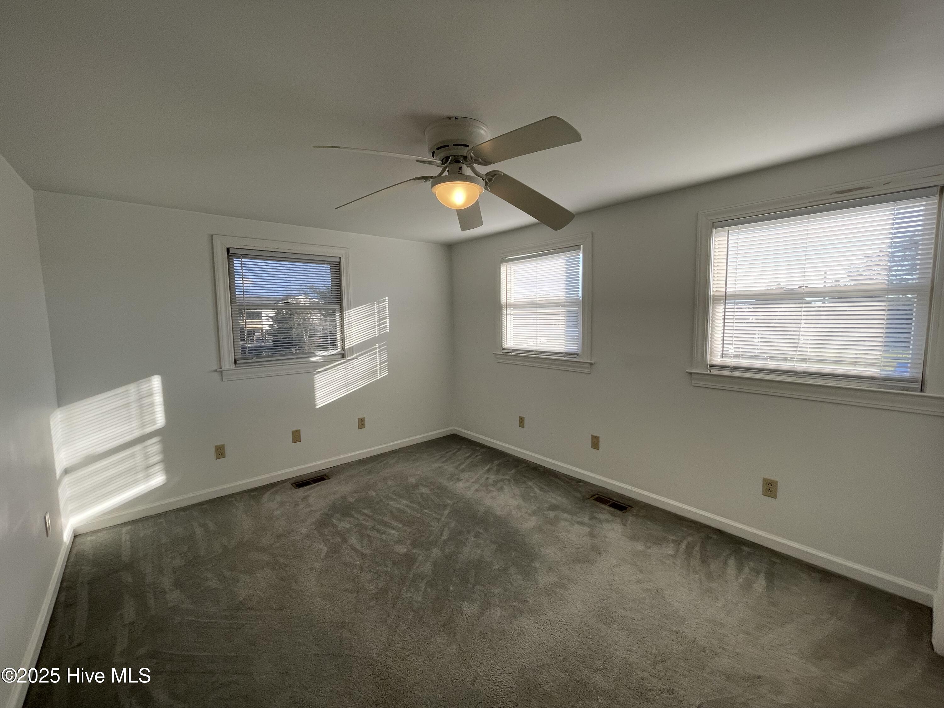 114 Palmetto Drive Cedar Point, NC 28584 - Photo 9 of 14 114 Palmetto Drive