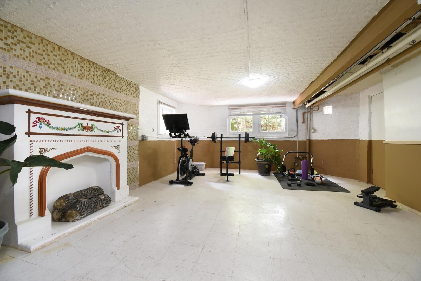 1437 Maple Avenue Berwyn, IL 60402 - Photo 26 of 35