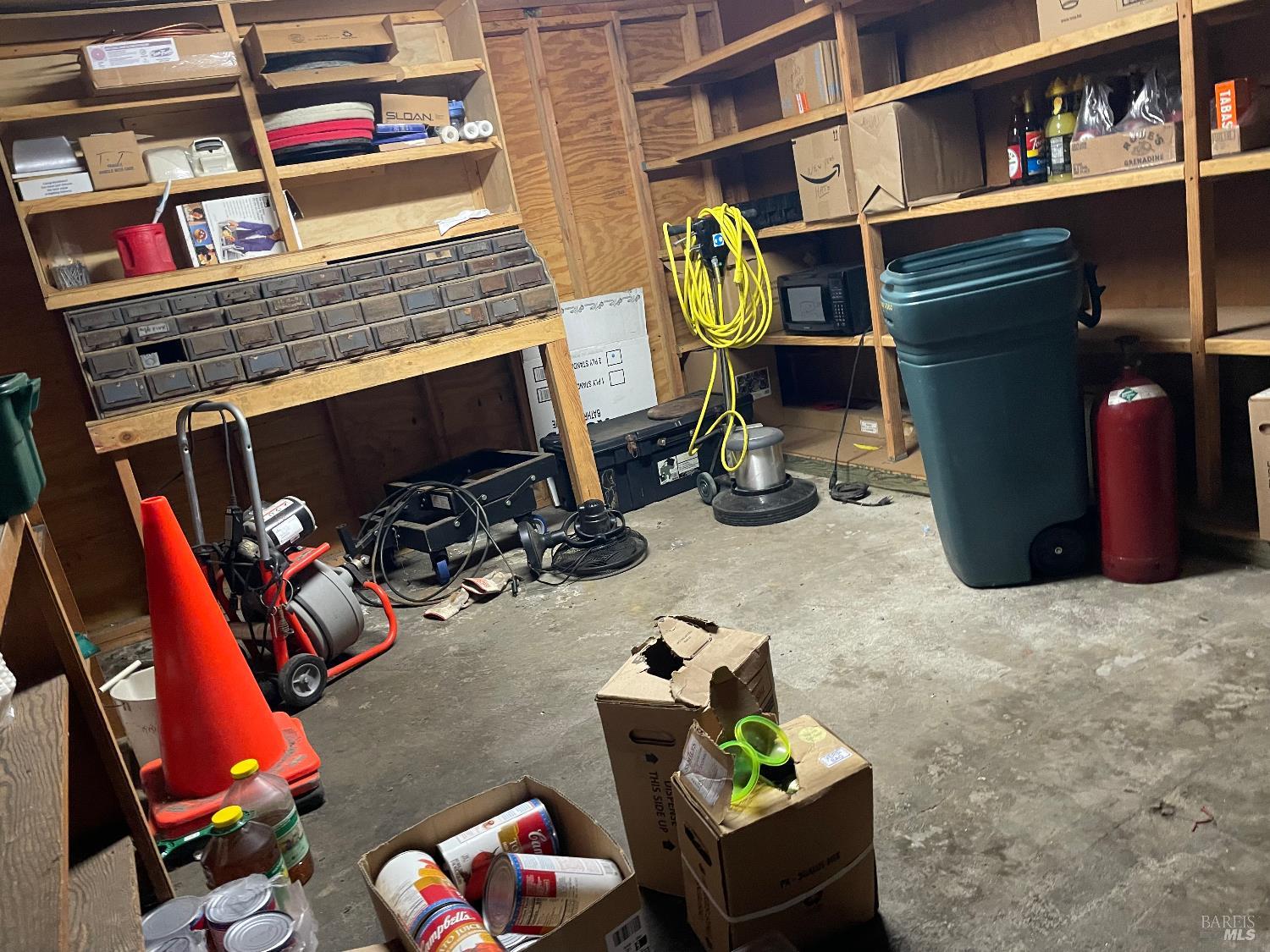 321 North Franklin Street Fort Bragg, CA 95437 - Photo 9 of 23 a room with toys and a wooden floor