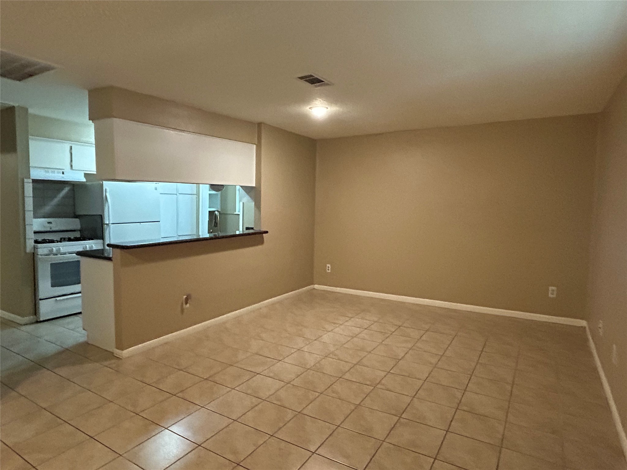 937 Fresa Road Pasadena, TX 77502 - Photo 3 of 9