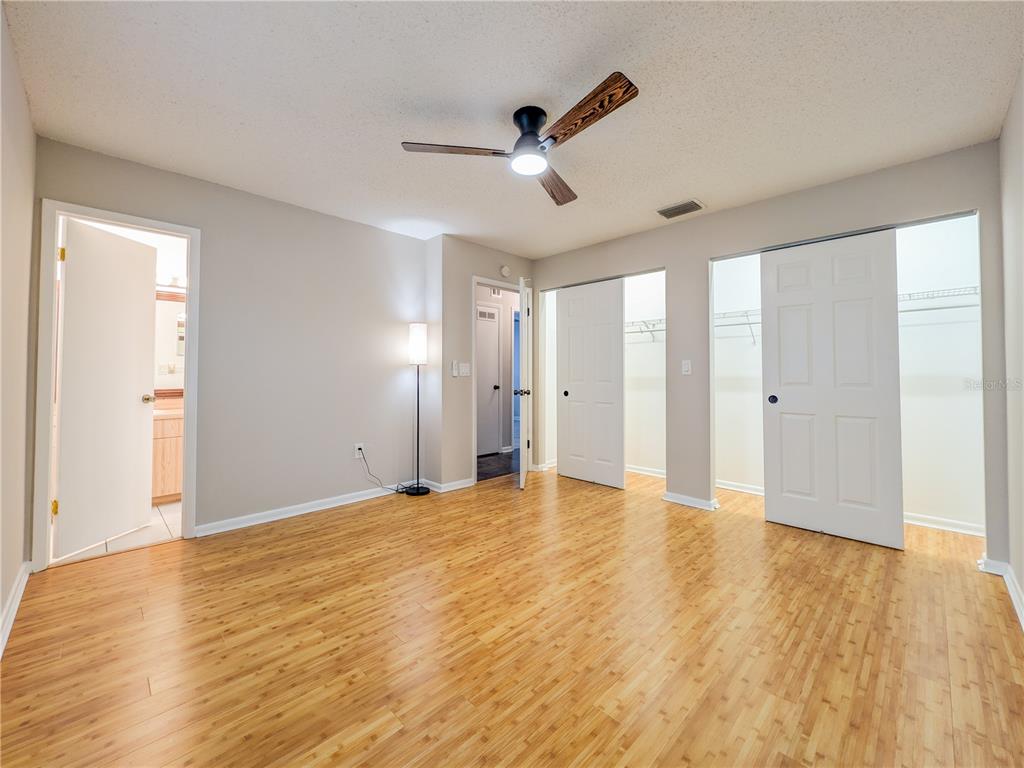 3513 Haines Road North St. Petersburg, FL 33704 - Photo 7 of 21