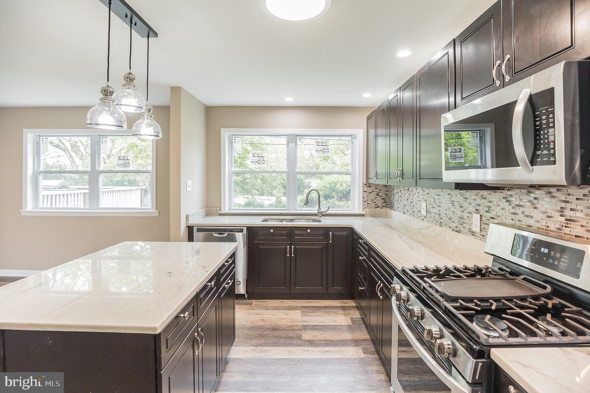 12716 Hollins Road Philadelphia, PA 19154 - Photo 1 of 28 Spectacular Eat In Kitchen