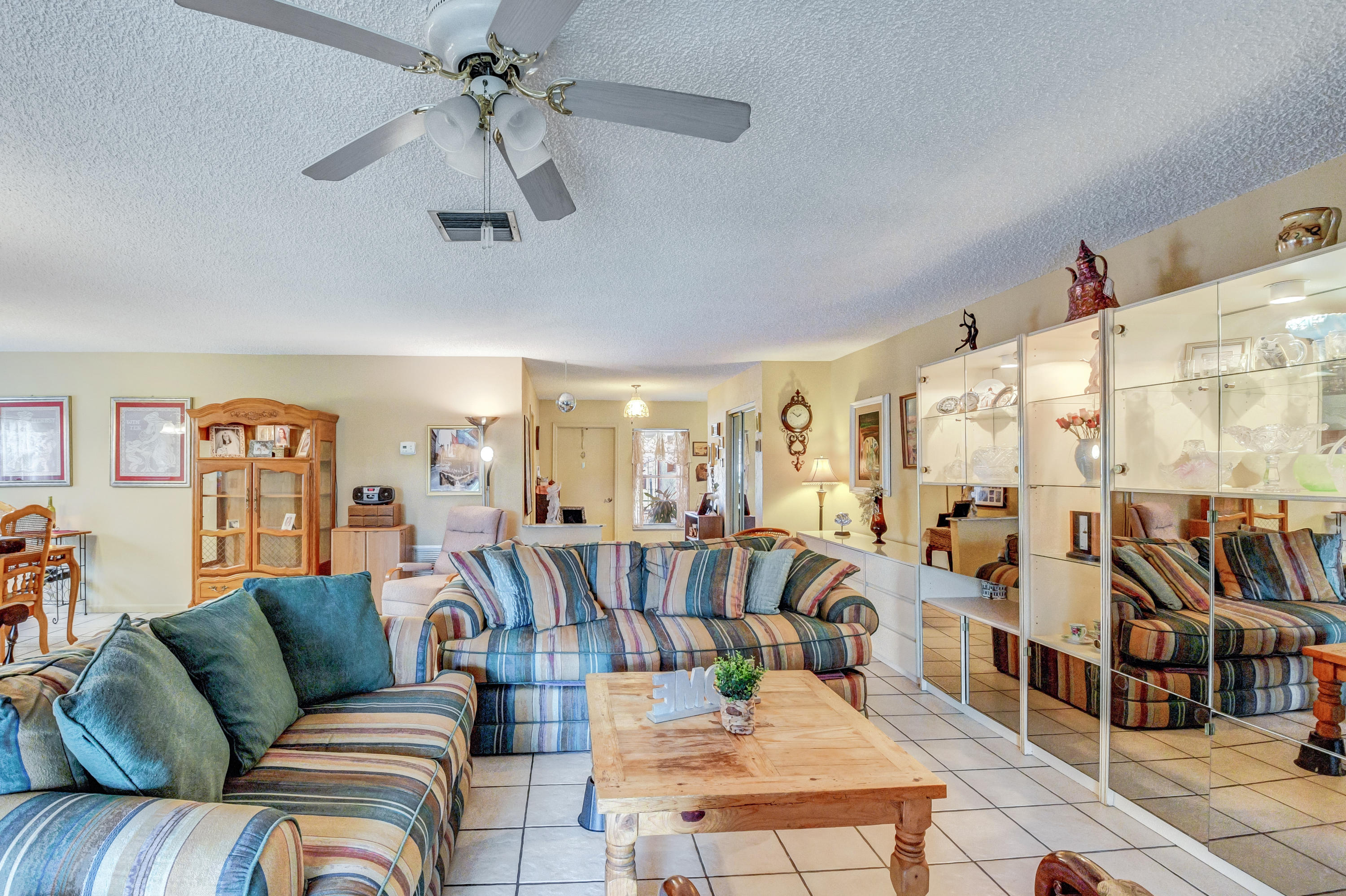 23111 Southwest 61st Avenue Boca Raton, FL 33428 - Photo 12 of 55 Spacious Living room