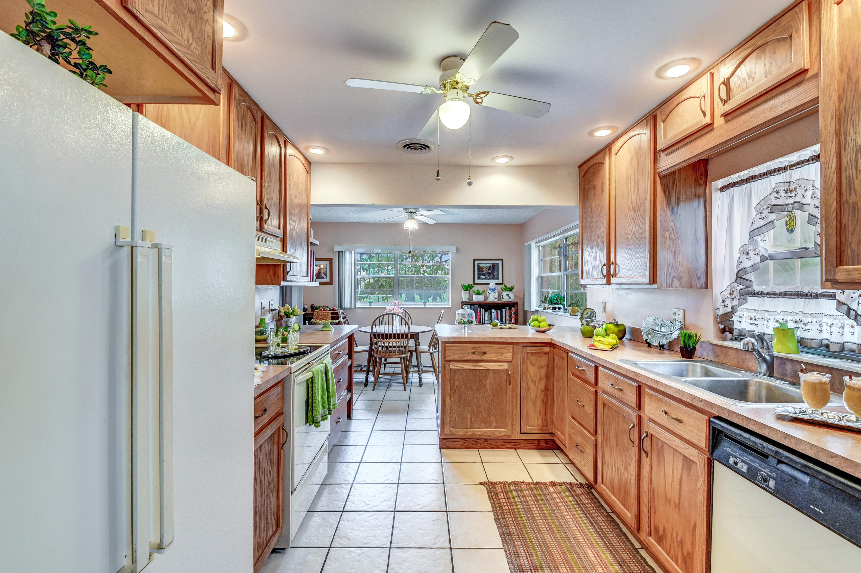 23111 Southwest 61st Avenue Boca Raton, FL 33428 - Photo 20 of 55 Big Kitchen