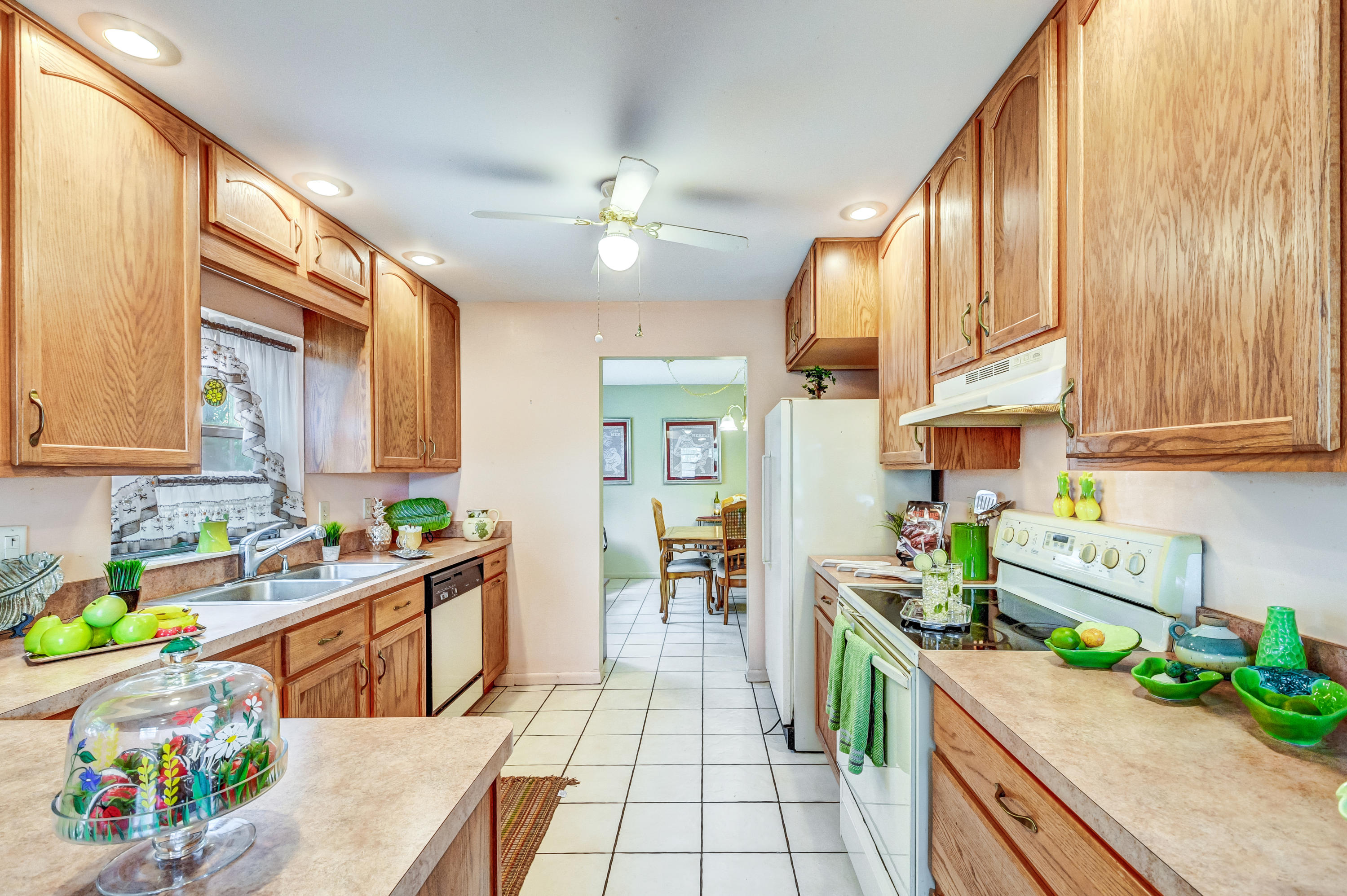 23111 Southwest 61st Avenue Boca Raton, FL 33428 - Photo 27 of 55 Big Kitchen
