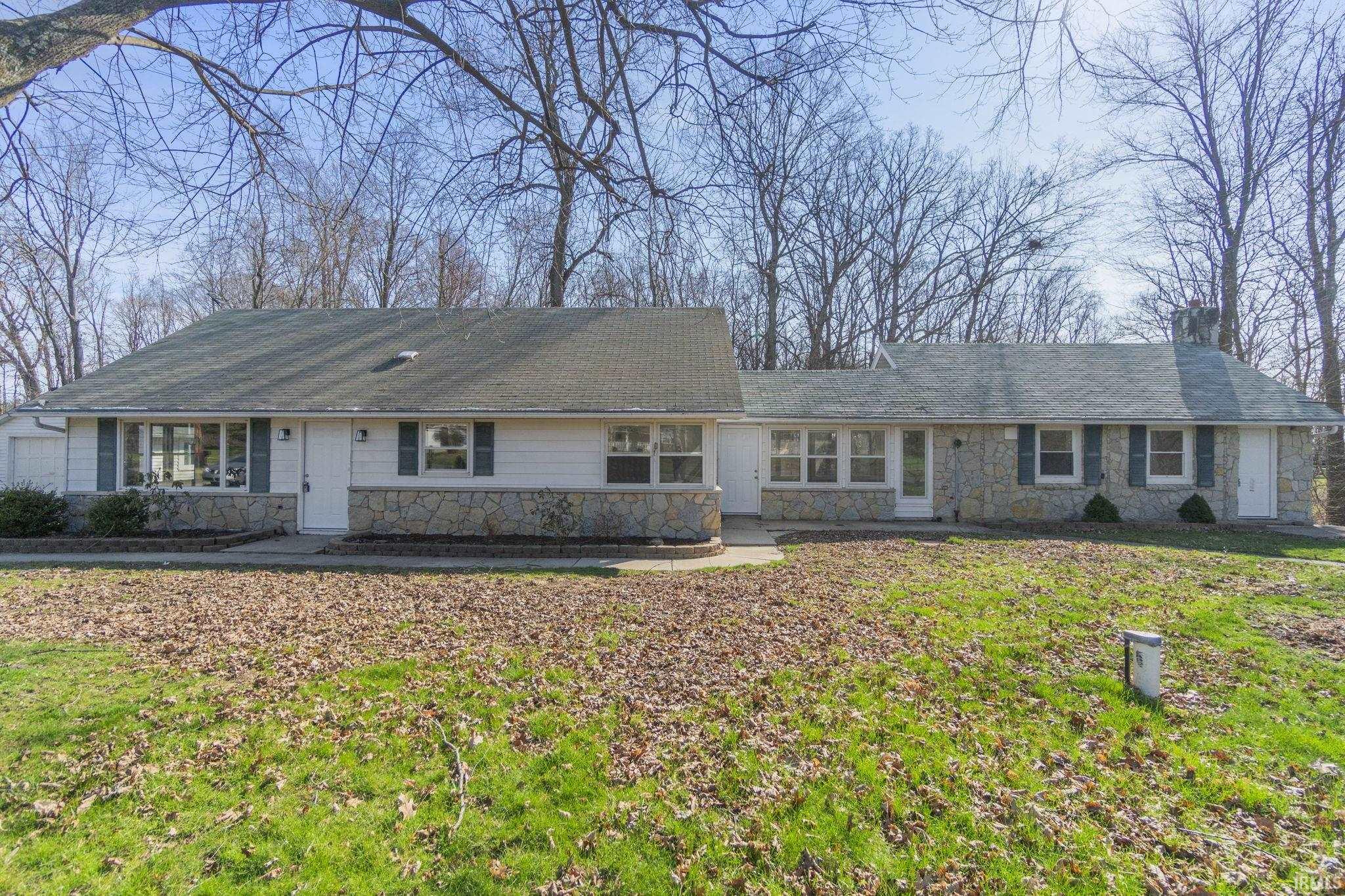 18002 Lima Road Huntertown, IN 46748 - Photo 2 of 36
