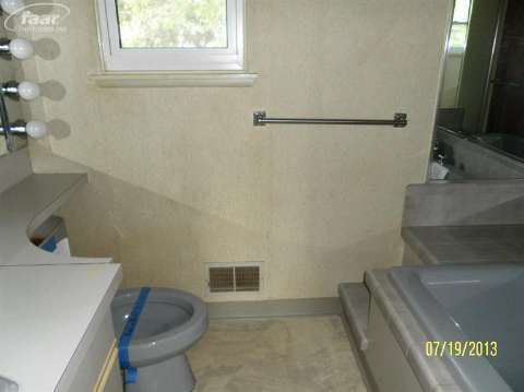 3439 North Belsay Road Flint, MI 48506 - Photo 9 of 10 20368570-8.JPG