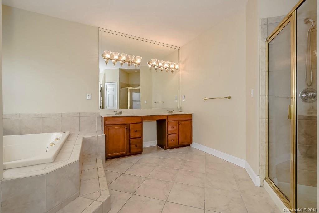 2217 Maynard Road Charlotte, NC 28270 - Photo 17 of 23 Gallery Image 17