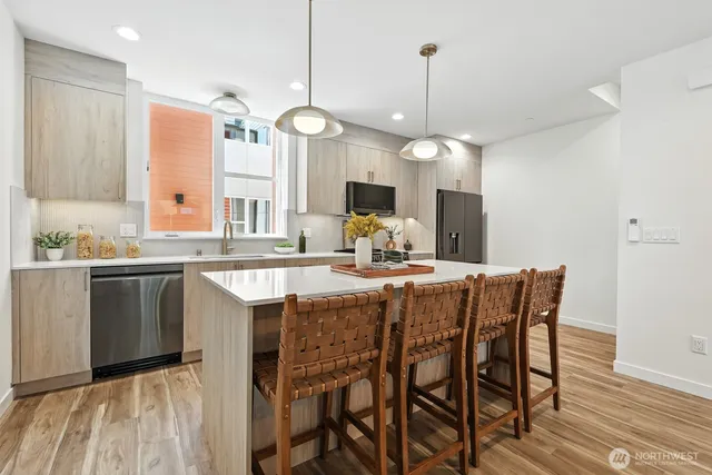 $899,950 | 9020 13th Avenue Northwest, Unit B, Seattle, WA 98117