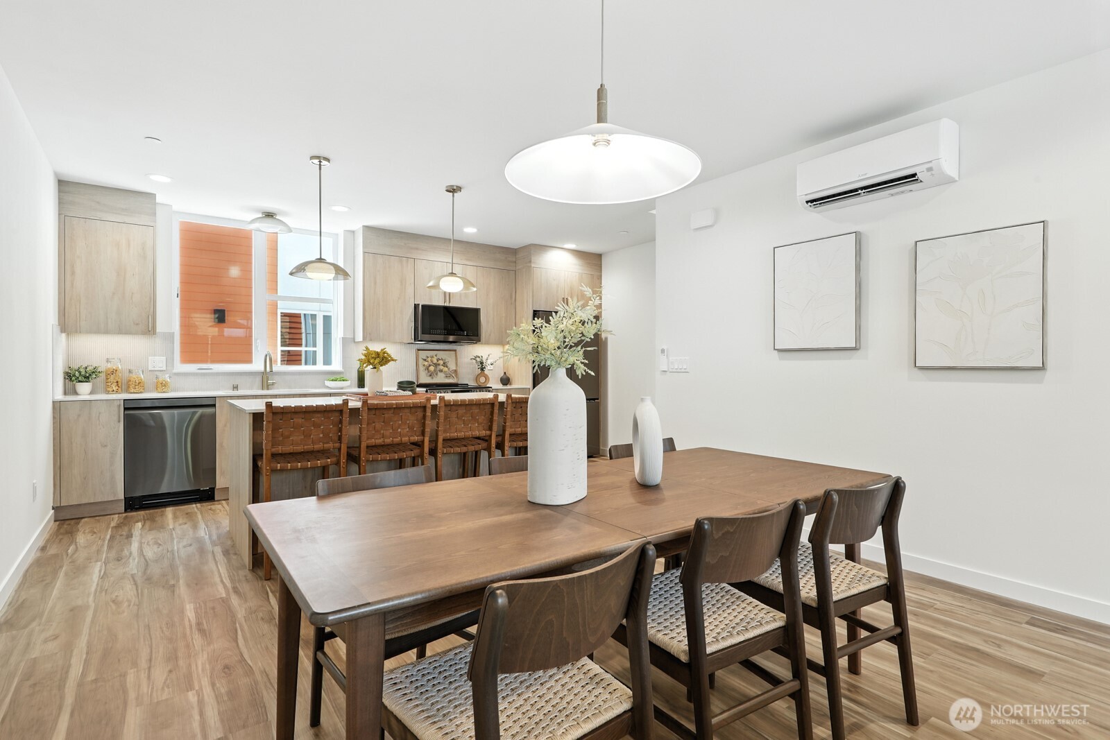 9020 13th Avenue Northwest, Unit B Seattle, WA 98117 - Photo 12 of 36