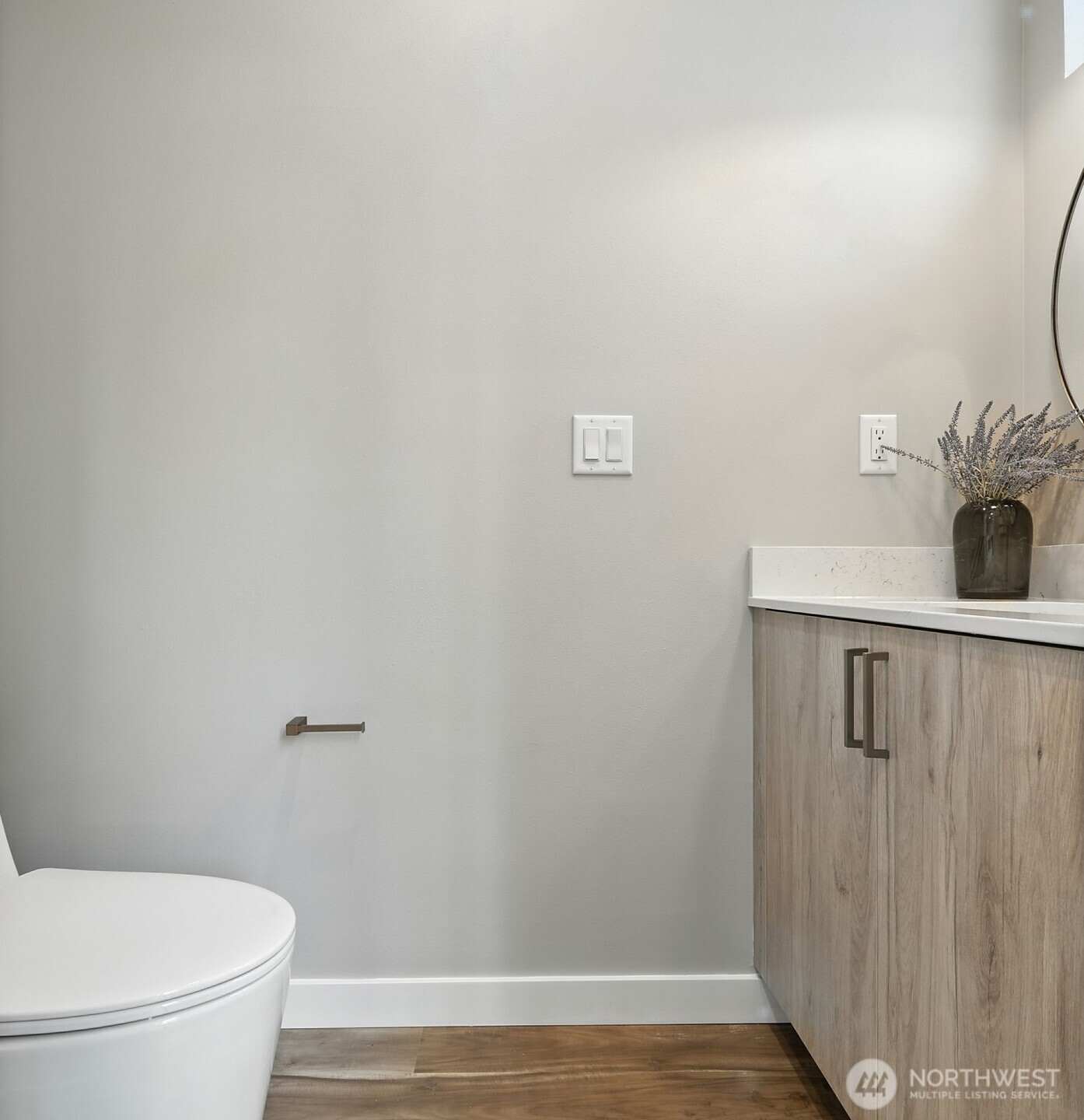 9020 13th Avenue Northwest, Unit B Seattle, WA 98117 - Photo 15 of 36