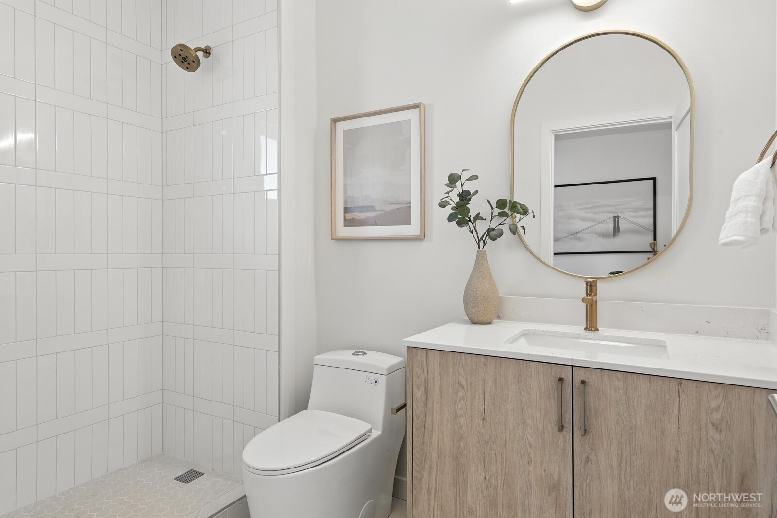 9020 13th Avenue Northwest, Unit B Seattle, WA 98117 - Photo 21 of 36