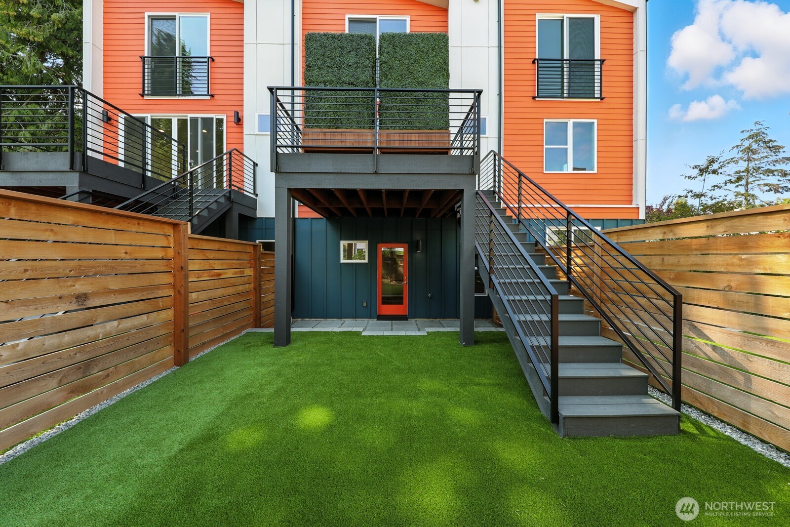 9020 13th Avenue Northwest, Unit B Seattle, WA 98117 - Photo 26 of 36