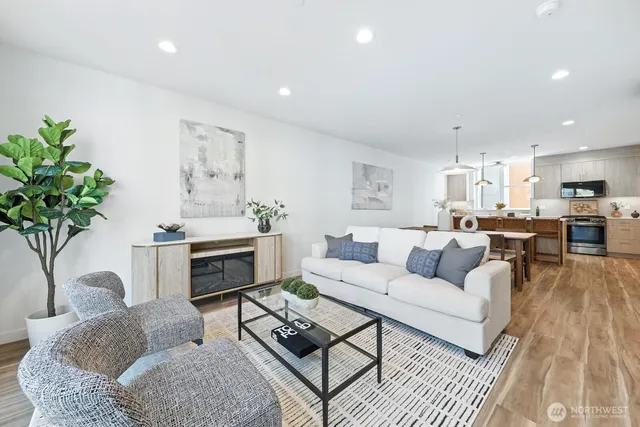 $899,950 | 9020 13th Avenue Northwest, Unit B, Seattle, WA 98117