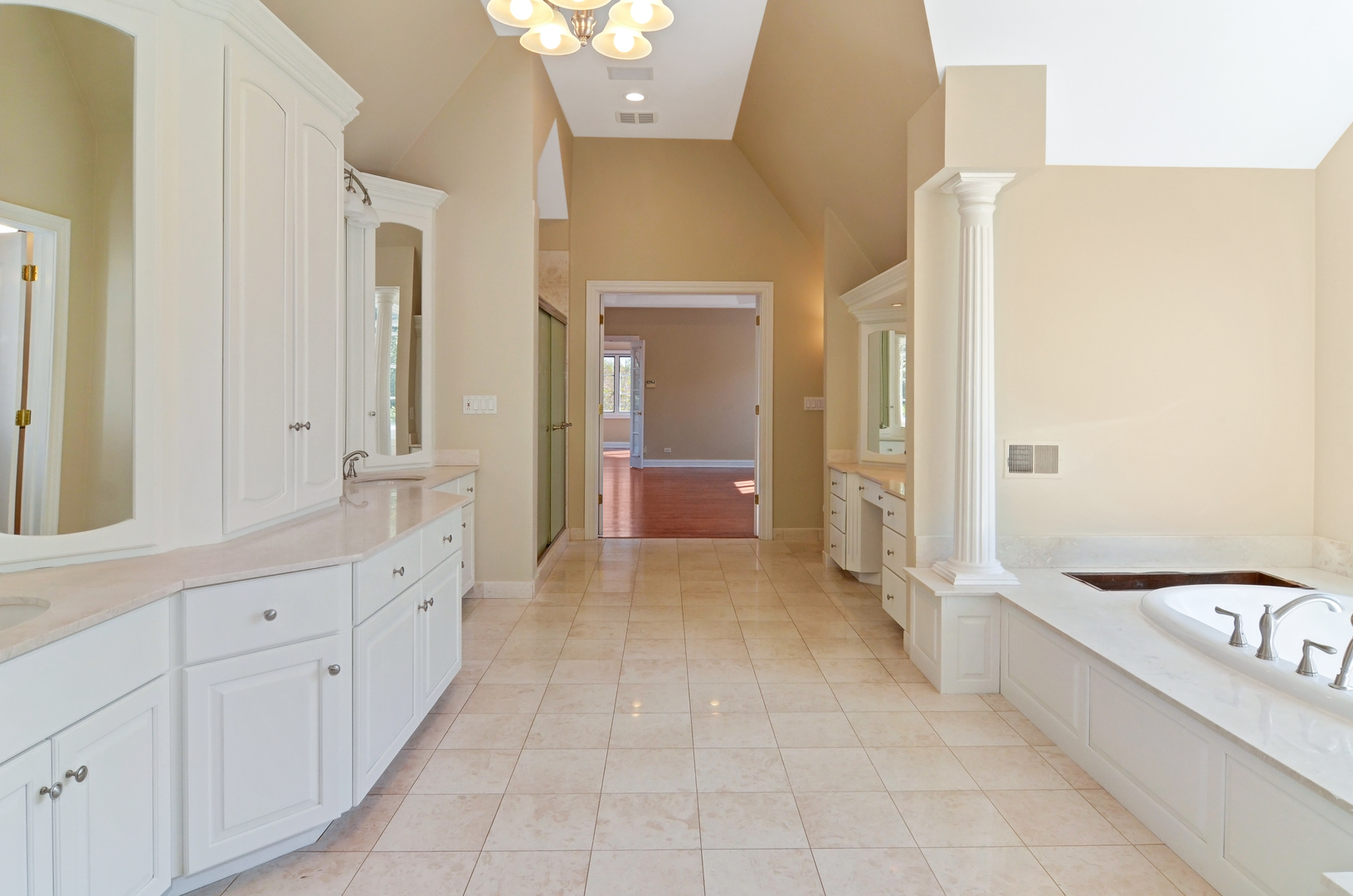 601 Ambriance Drive Burr Ridge, IL 60527 - Photo 21 of 47