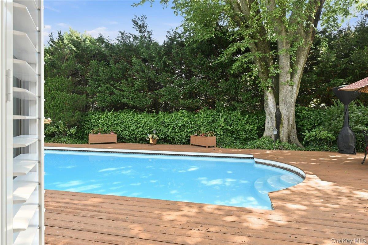 130 Fairview Road Massapequa, NY 11758 - Photo 9 of 47 Gallery Image 9
