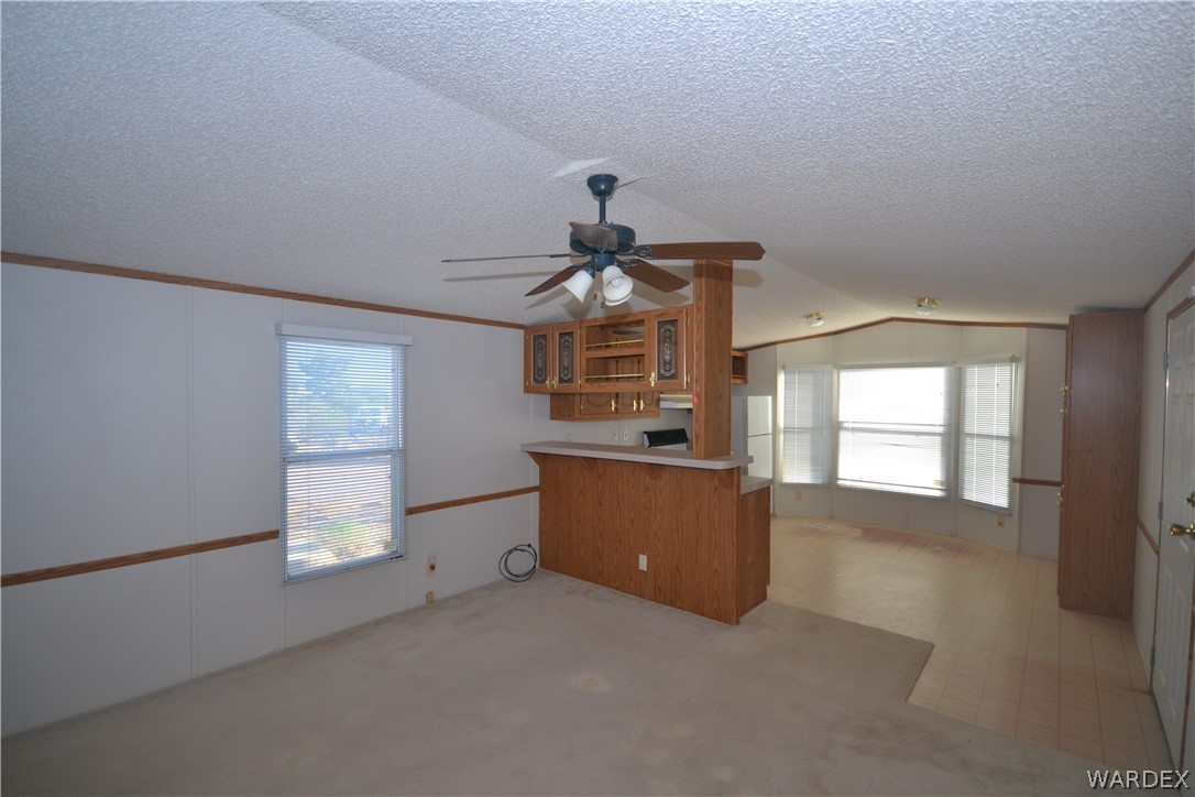 520 South Houck Road Golden Valley, AZ 86413 - Photo 13 of 38