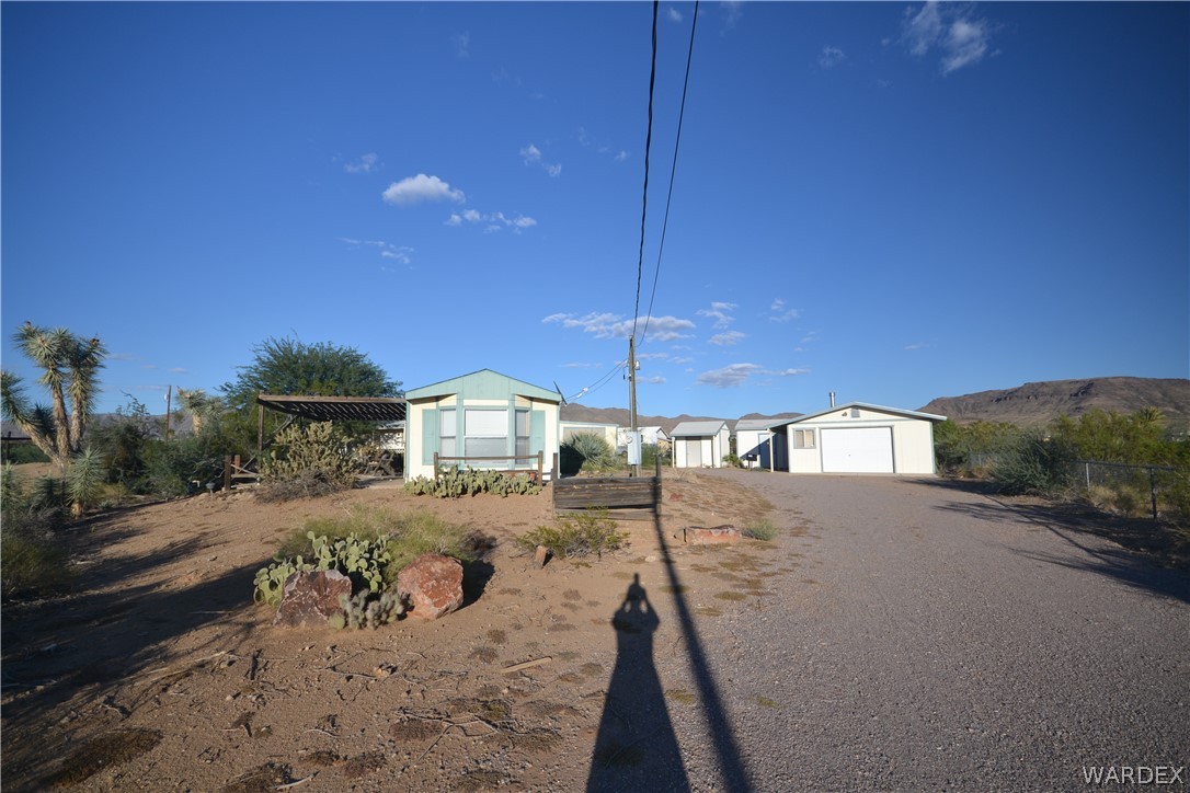 520 South Houck Road Golden Valley, AZ 86413 - Photo 3 of 38