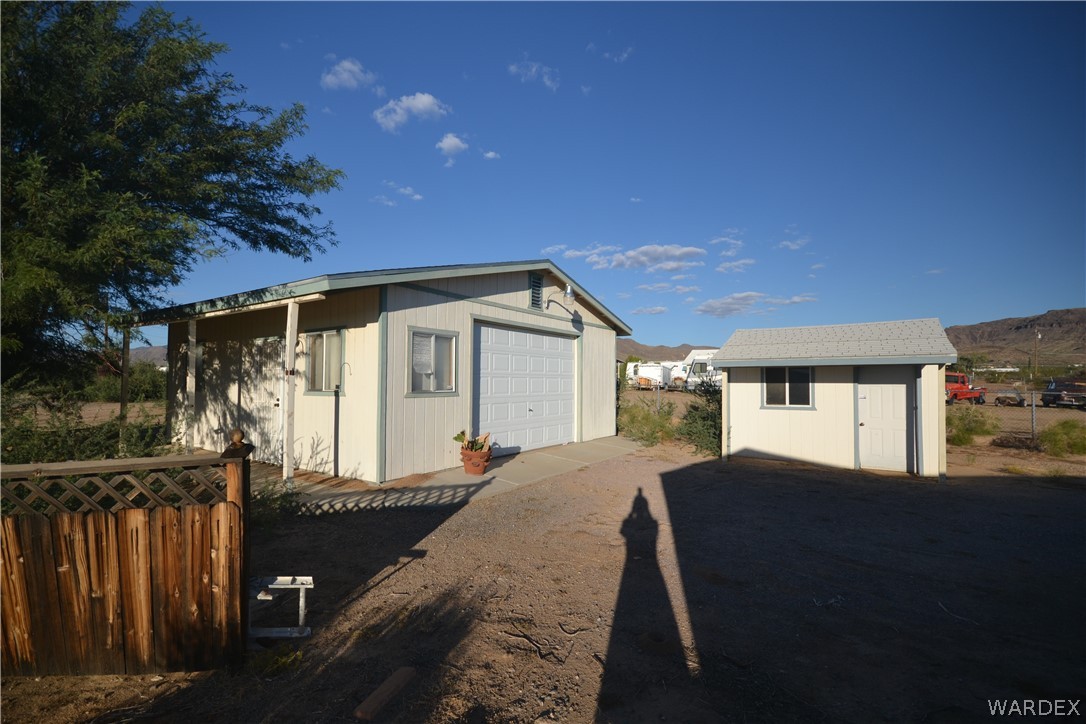 520 South Houck Road Golden Valley, AZ 86413 - Photo 5 of 38