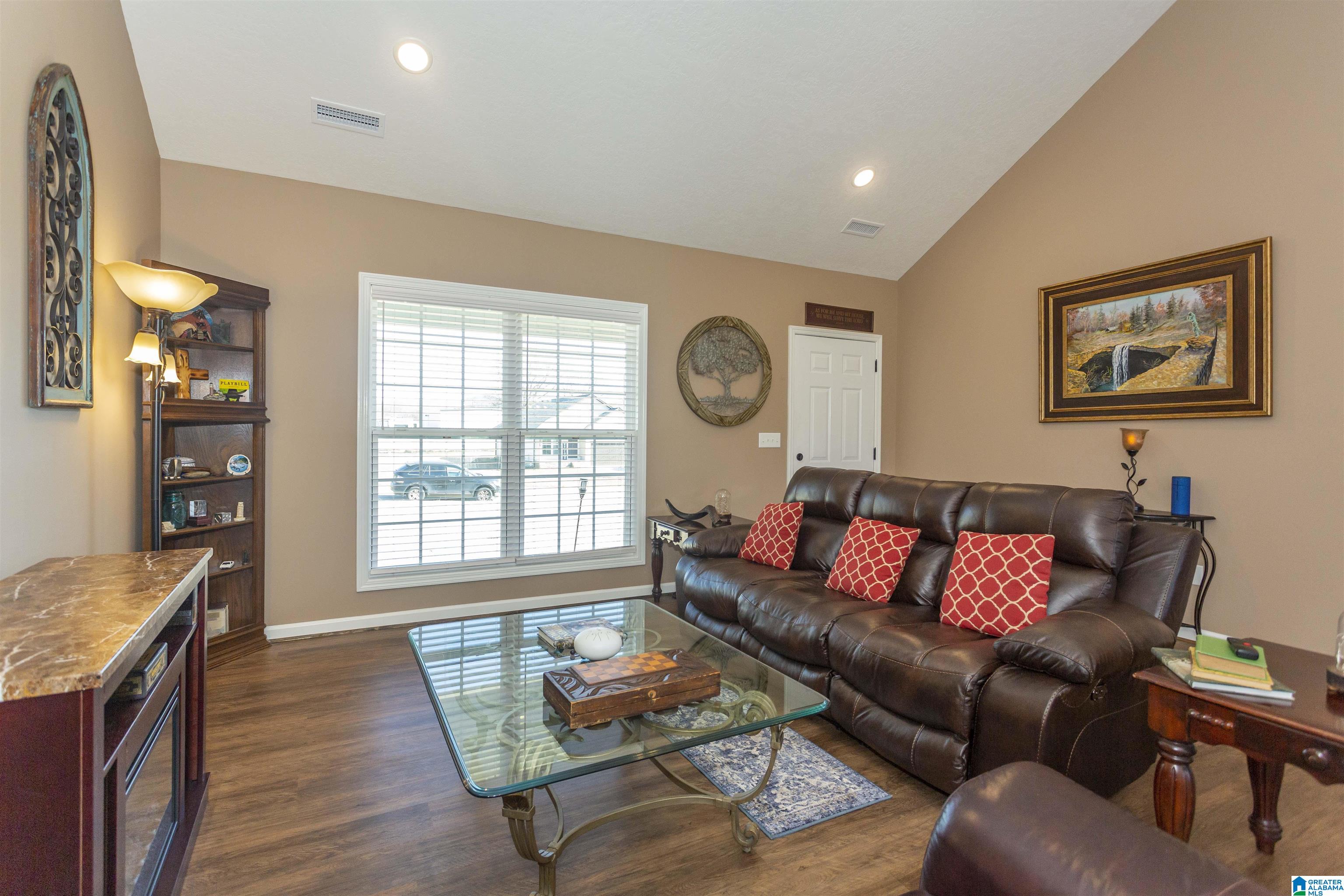 256 Raptor Way Anniston, AL 36207 - Photo 5 of 31