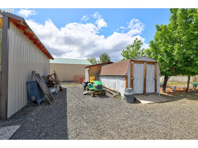 a view of a lake view