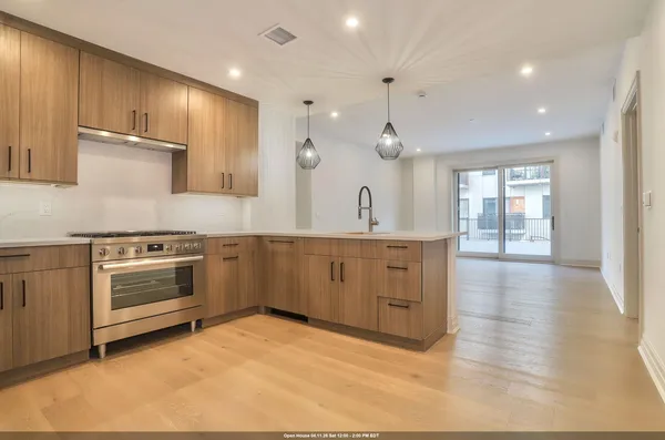 $1,999,000 | 921 Madison Street, Unit 203, Hoboken, NJ 07030