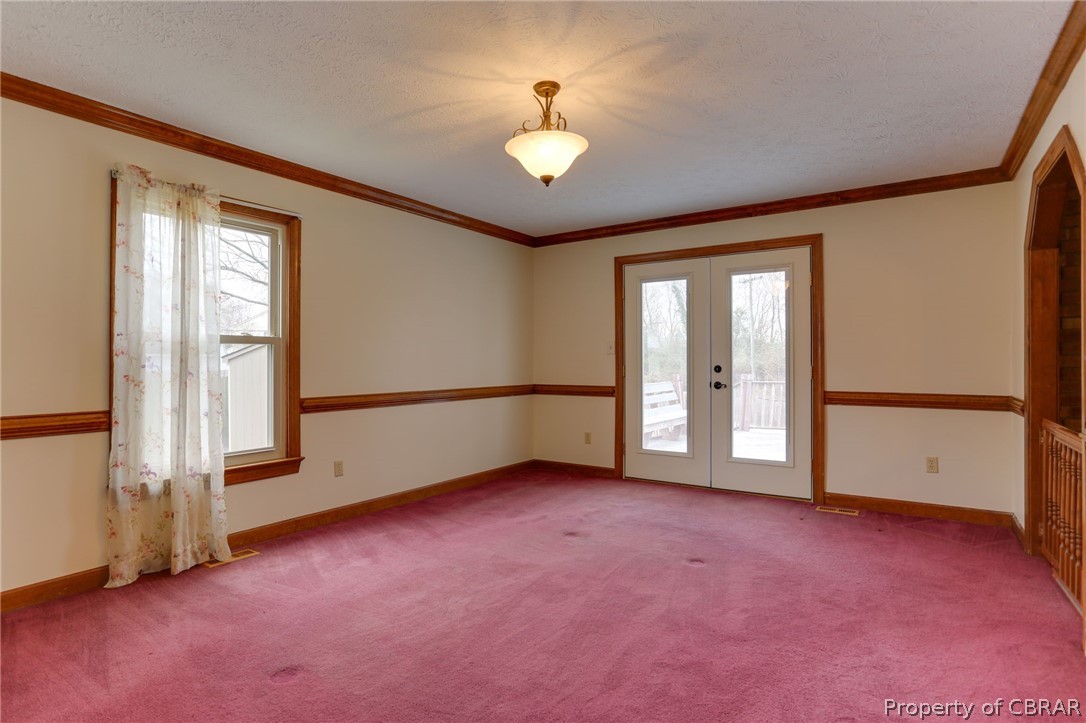 76 Old Meribeth Road Hampton, VA 23669 - Photo 12 of 42 Gallery Image 12