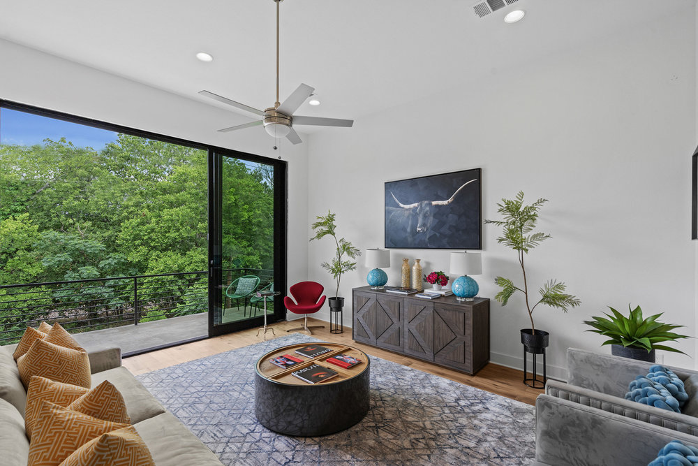 5324 Agatha Circle Austin, TX 78724 - Photo 5 of 34 a living room with furniture and a large window