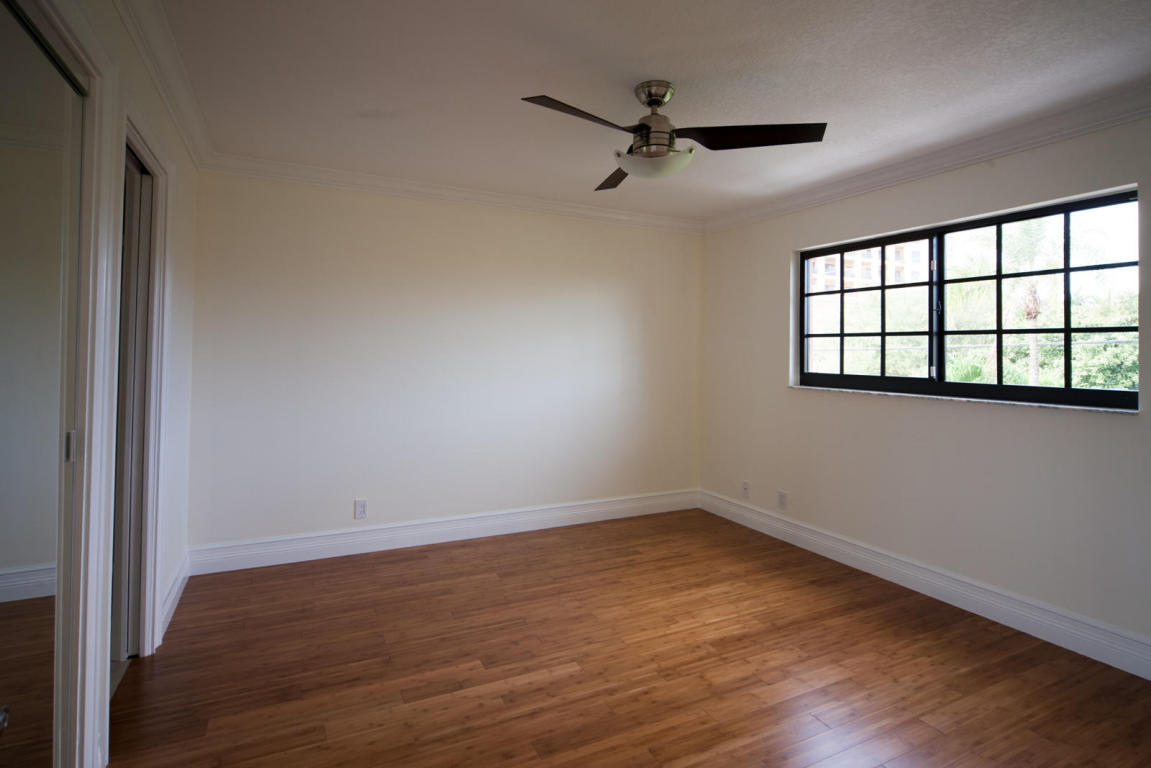 250 East Royal Palm Road, Unit 2A Boca Raton, FL 33432 - Photo 20 of 26 Bedroom 2